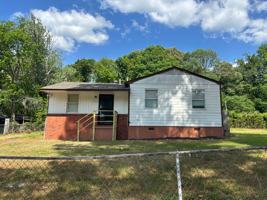 featured image of 4496 Range Line Rd