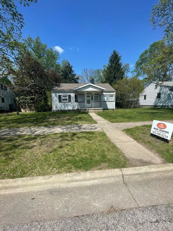 1924 Charles St - Photo 2 of 21