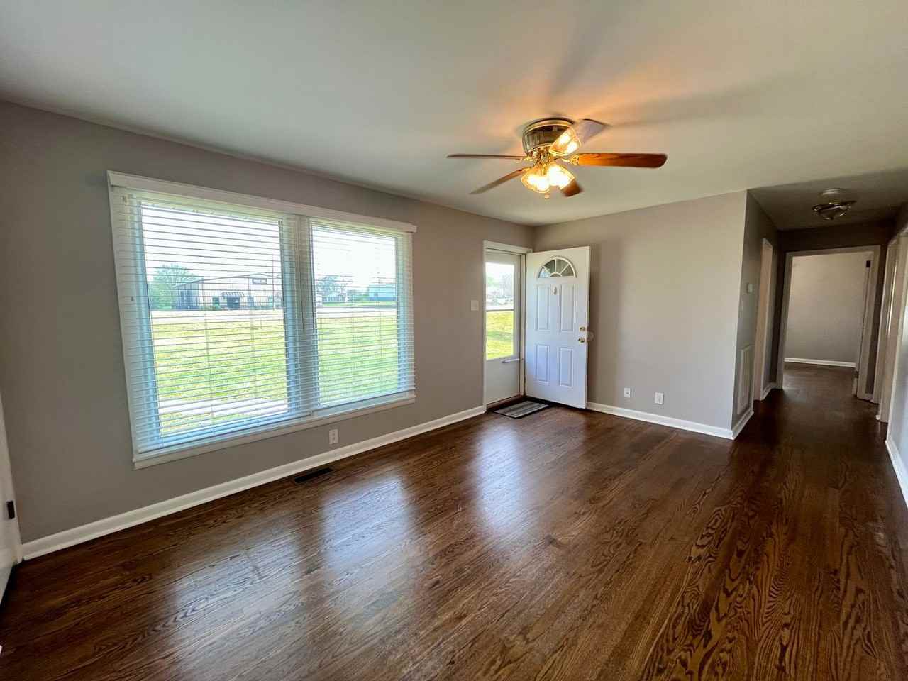 2950 Ashland City Rd - Photo 3 of 20