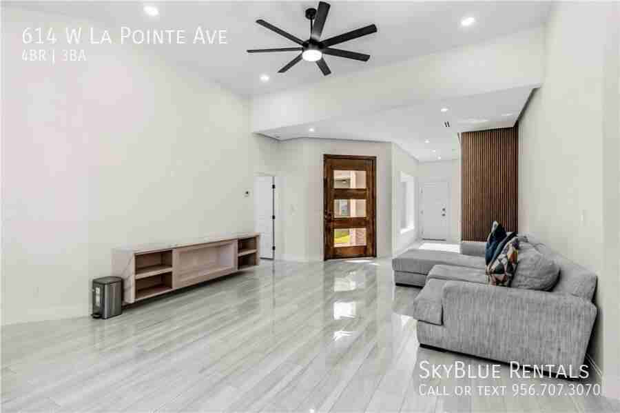 614 W La Pointe Ave - Photo 3 of 13