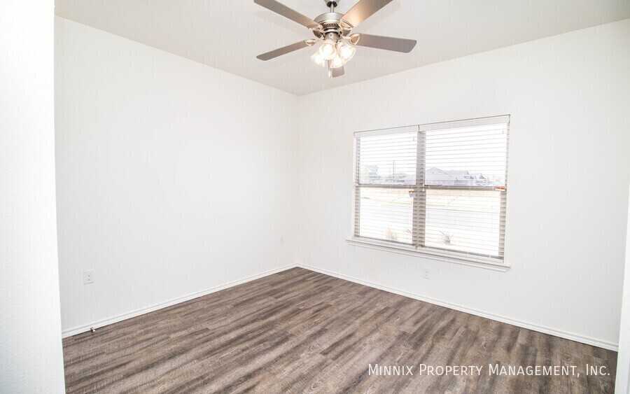 6912 21st St - Photo 3 of 28