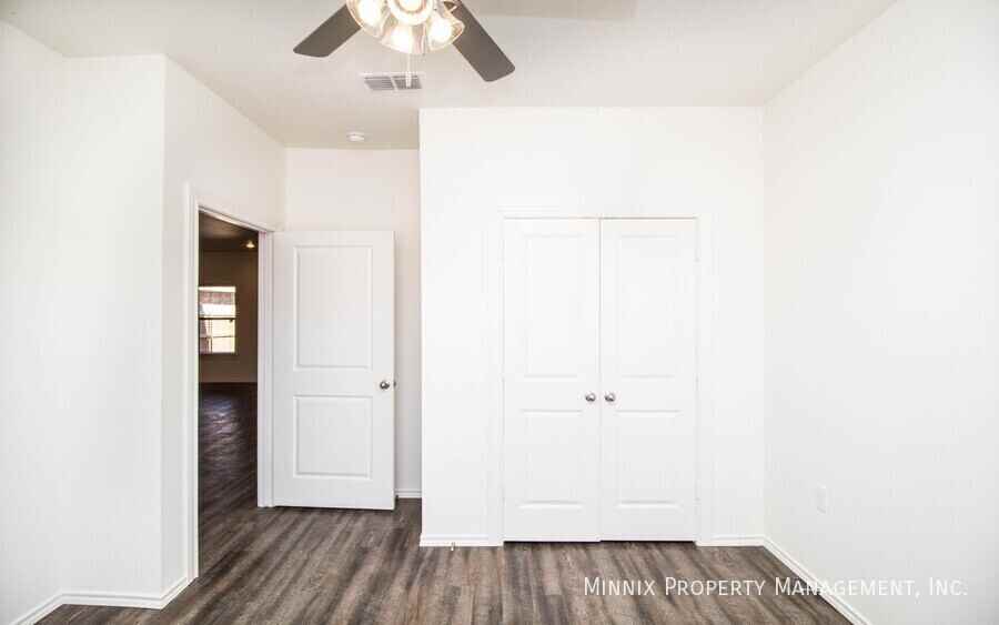 6912 21st St - Photo 5 of 28