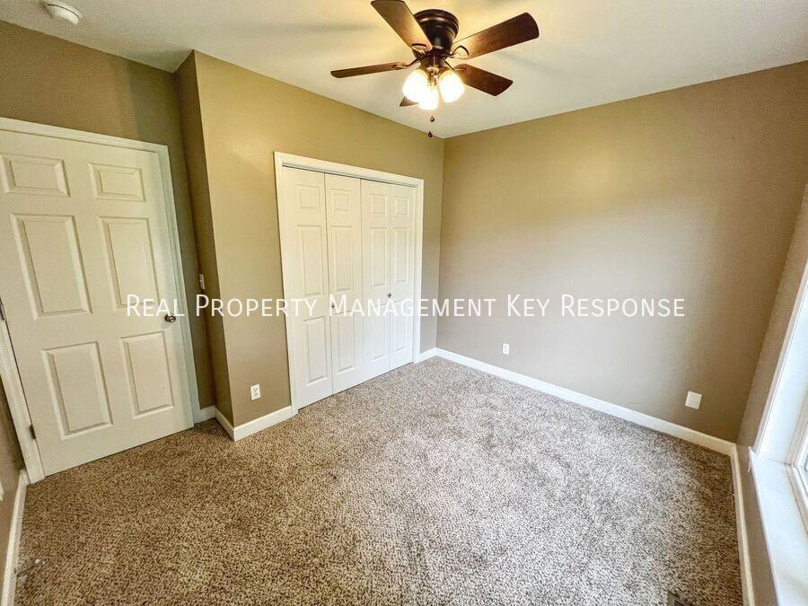 124 Summerlin Dr - Photo 7 of 18
