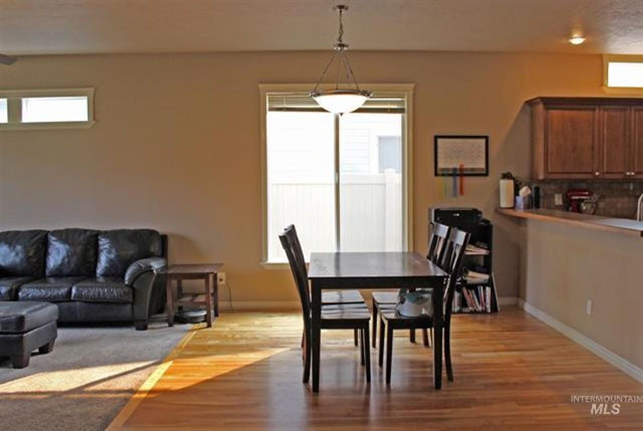 1370 E Ionia St - Photo 2 of 23