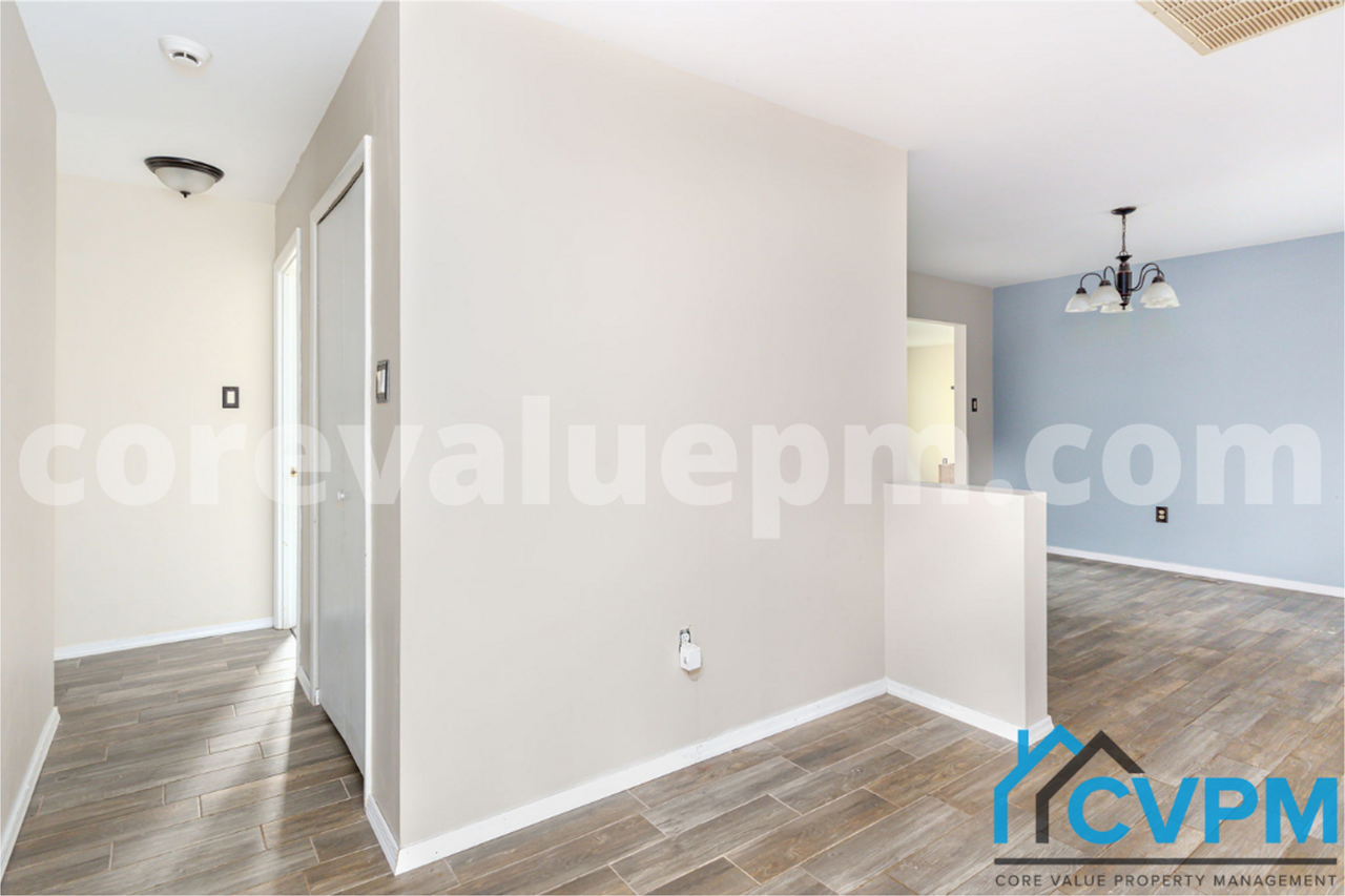 12110 Tulip Grove Dr - Photo 6 of 32