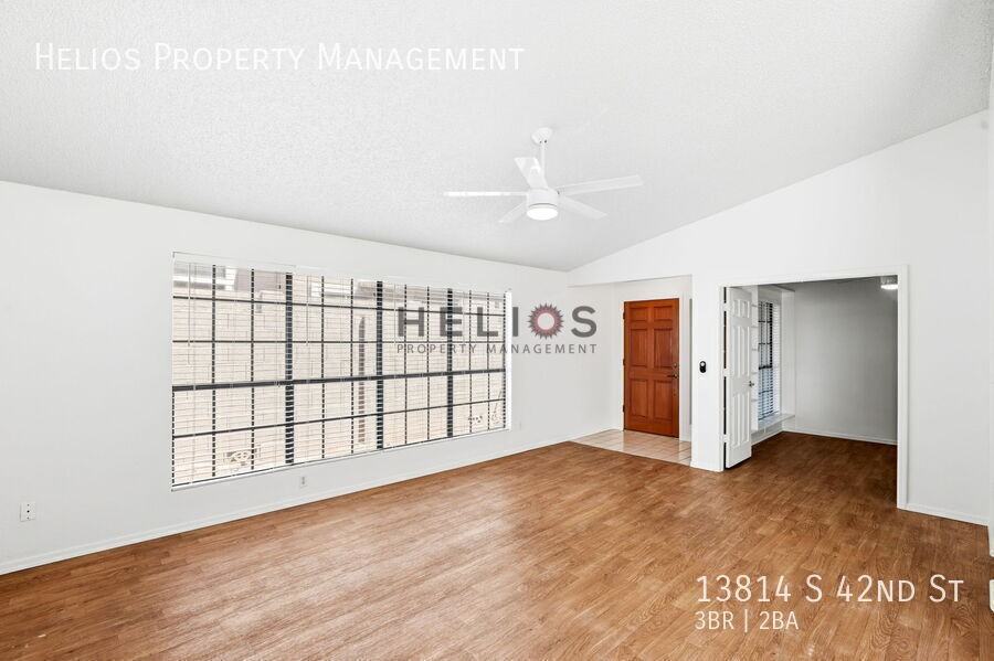 13814 S 42nd St - Photo 7 of 34