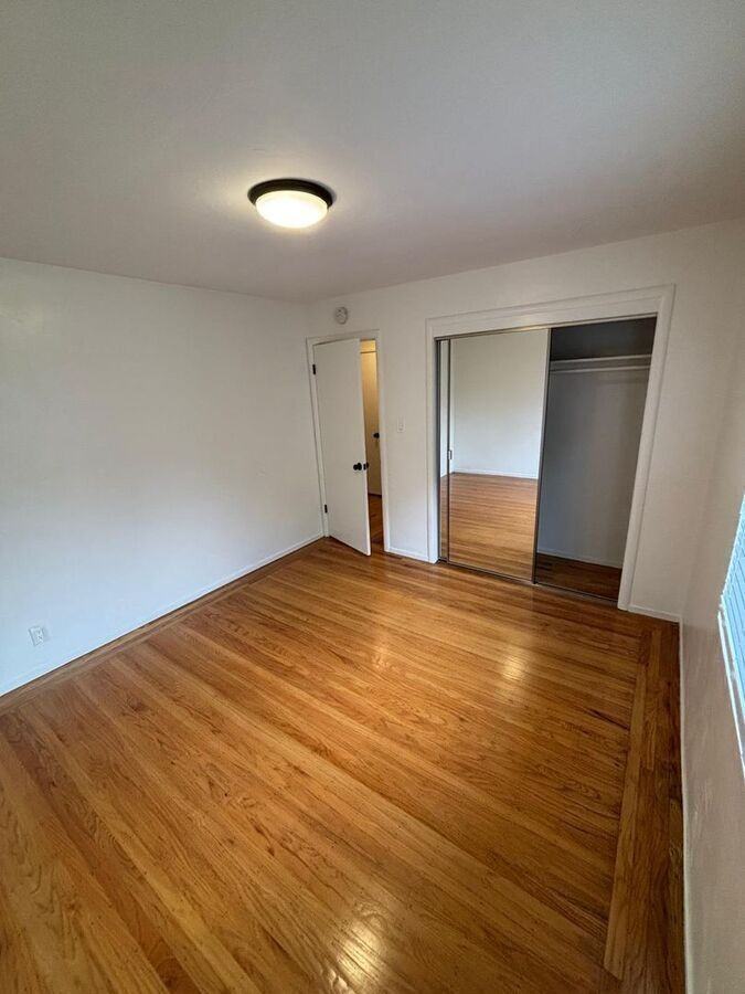 414 Staten Ave #2F - Photo 7 of 11