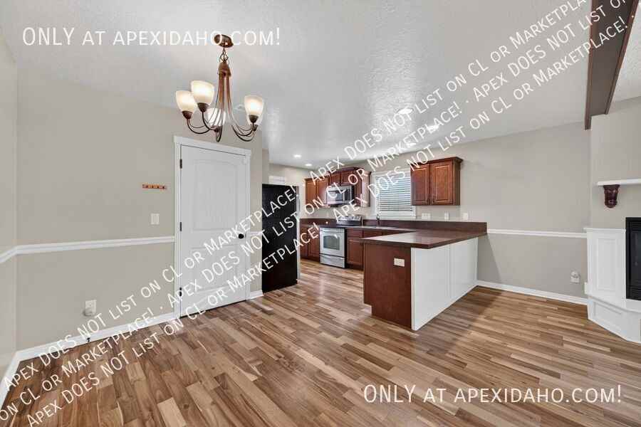 3202 W Gavin St - Photo 6 of 34