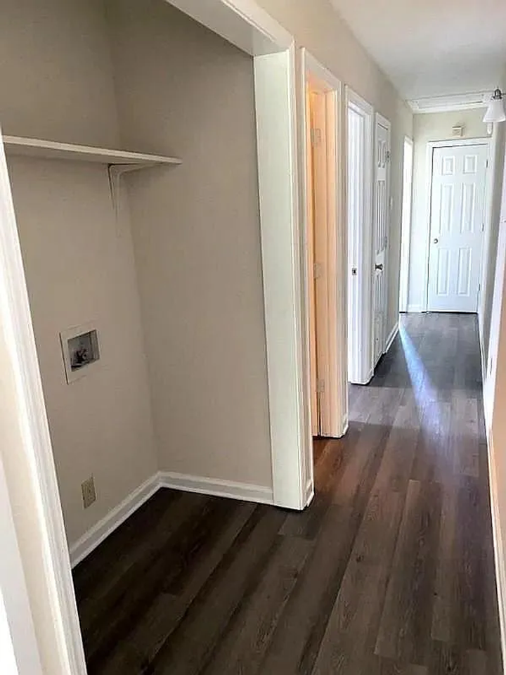 308 GANNT ST - Photo 7 of 19