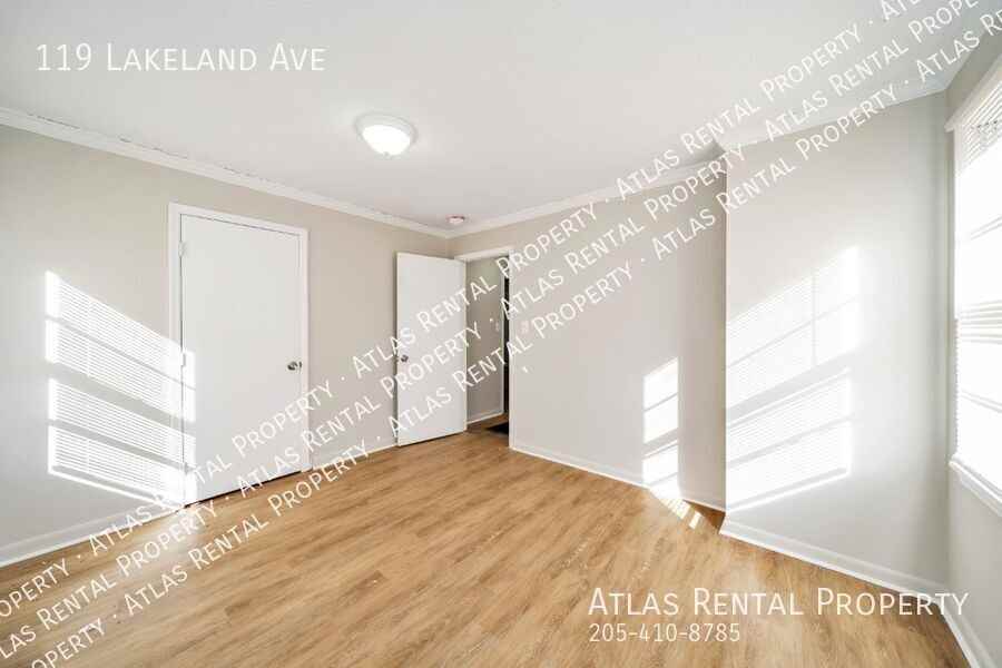 119 Lakeland Ave - Photo 5 of 14