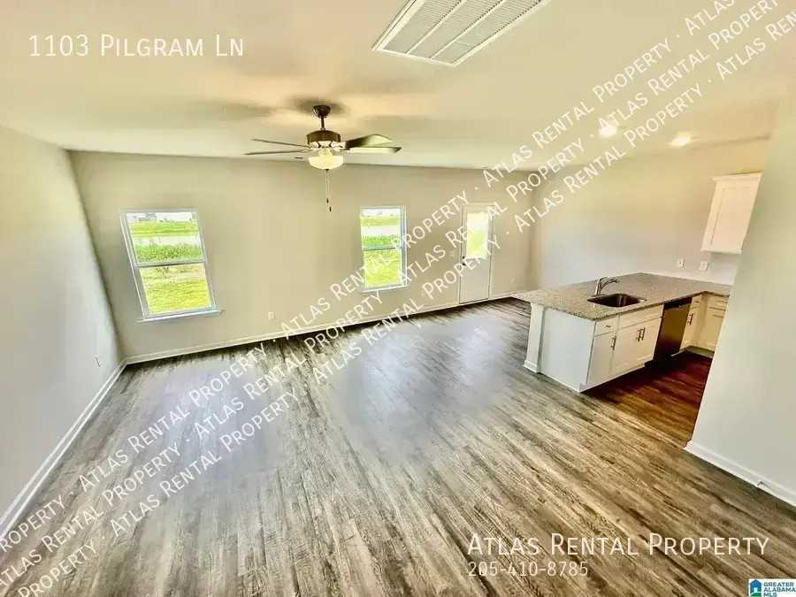 1103 Pilgrim Ln - Photo 6 of 12