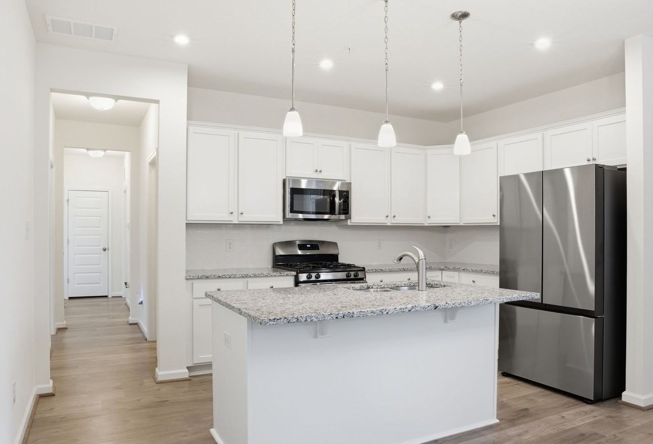 1521 Redoubt Rd - Photo 3 of 28