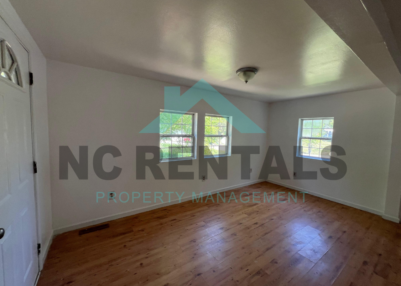 2214 Noahtown Rd - Photo 4 of 26