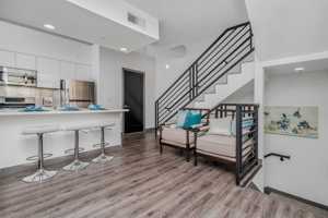 featured image of 5066 Romaine St