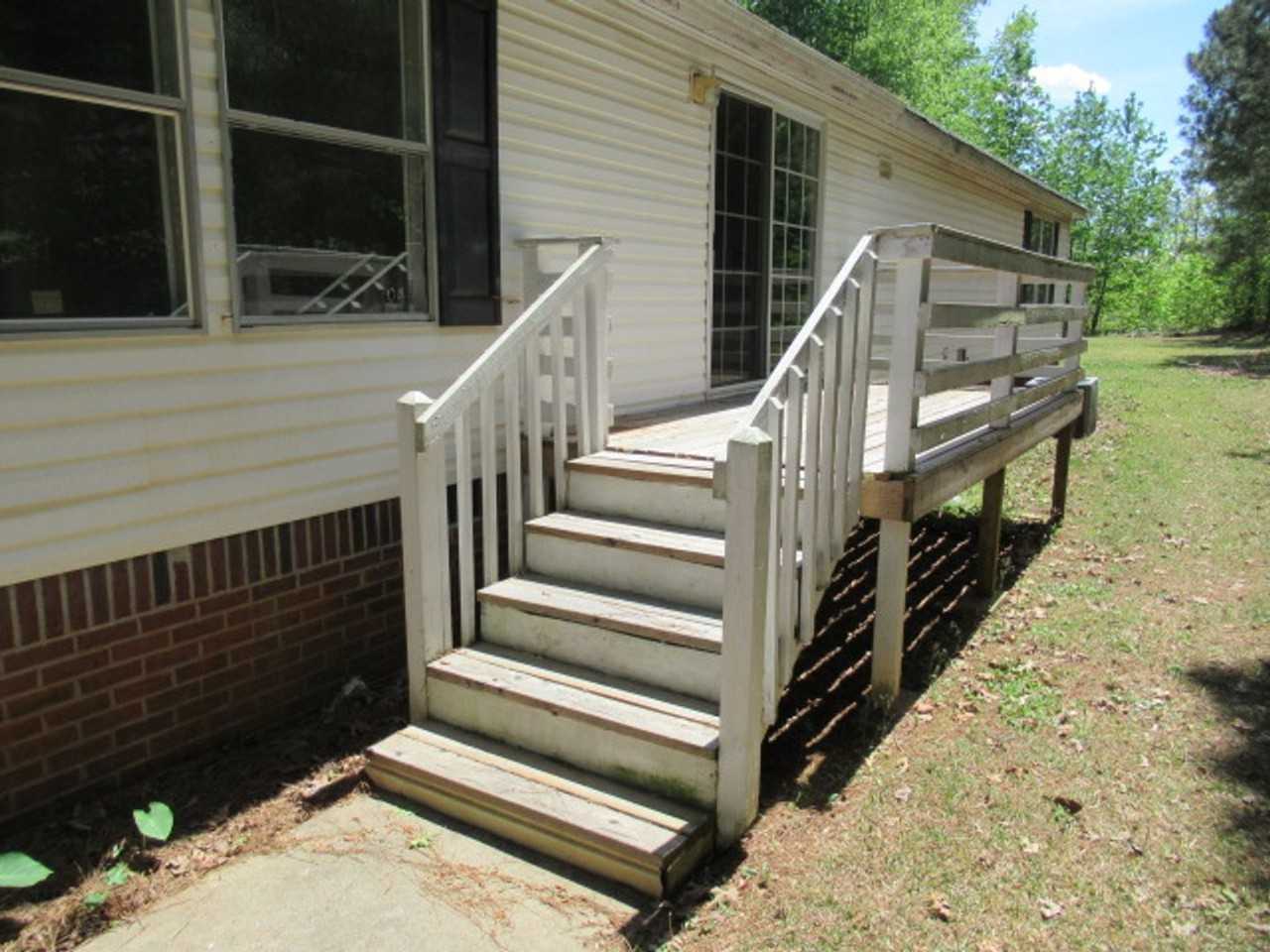 406 Crystal Dr - Photo 7 of 33