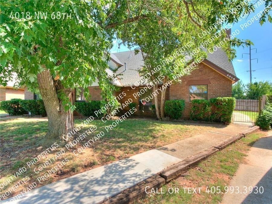 4018 Nw 68th St - Photo 2 of 30