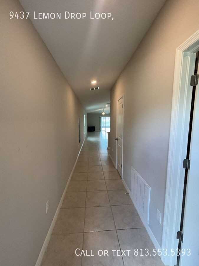 9437 Lemon Drop Loop - Photo 4 of 34