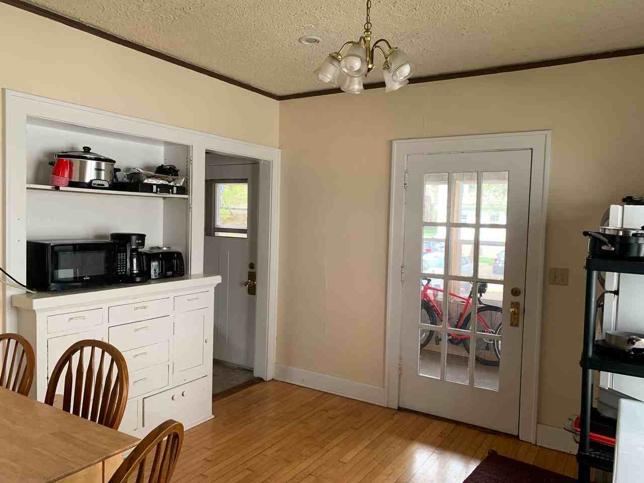 1614 Adams St - Photo 6 of 42