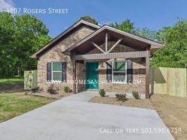 featured image of 4007 Rogers St