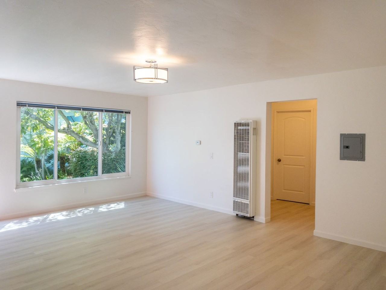 10 Park Ave #02 - Photo 7 of 24