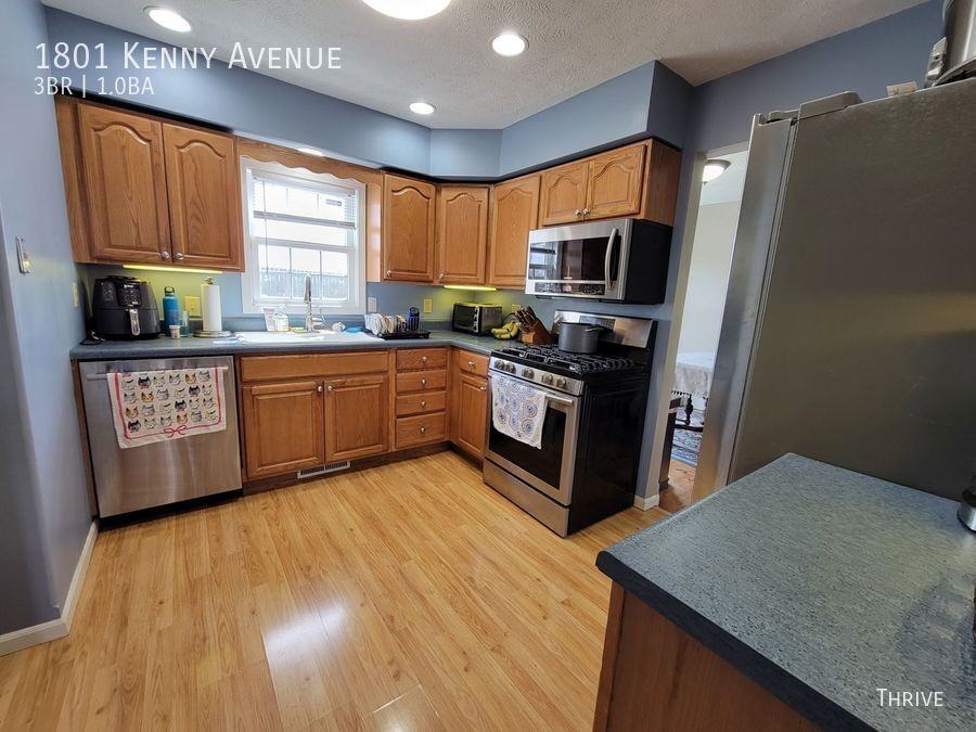 1801 Kenny Ave - Photo 5 of 16