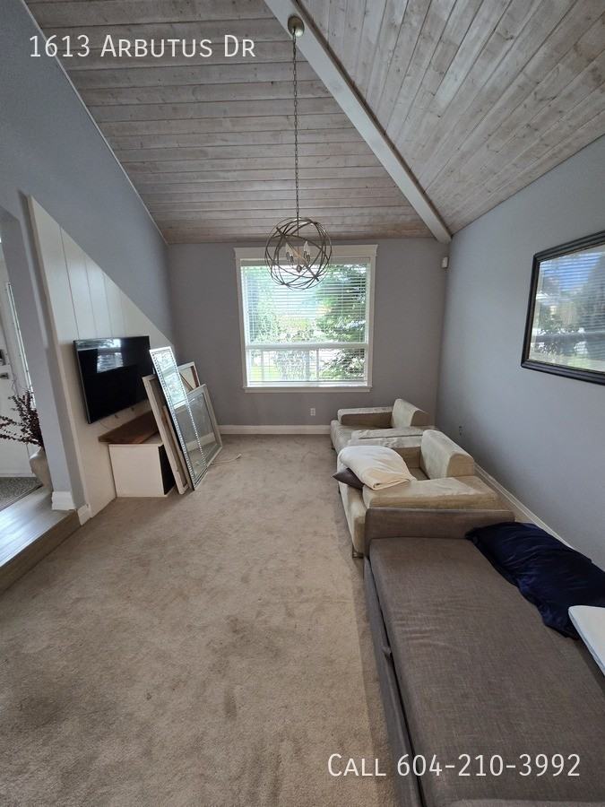 1613 Arbutus Dr - Photo 6 of 16