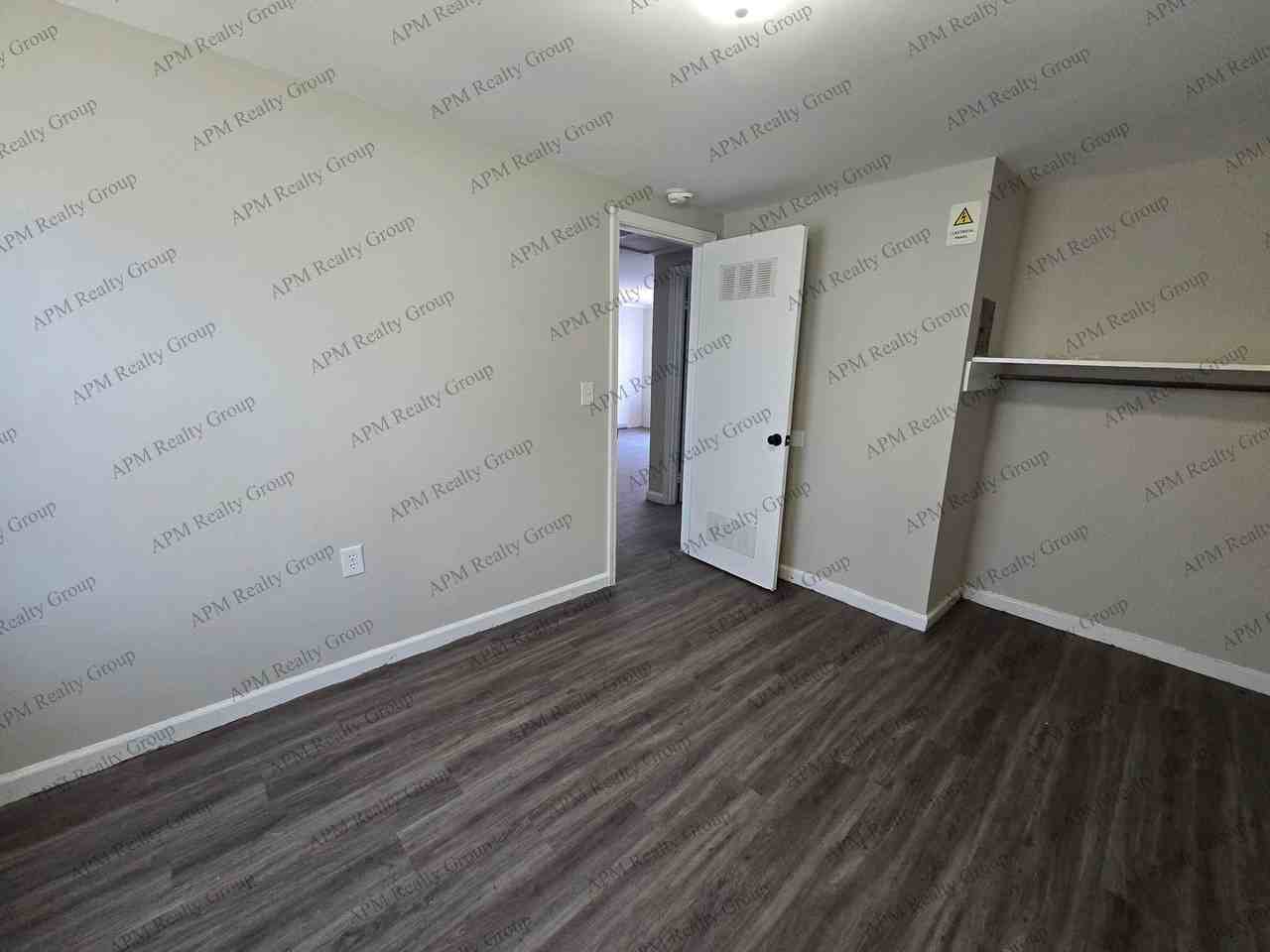 2815 Howell Ct Apt D - Photo 6 of 10