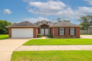 564 Rose Cottage Cir - Photo 1 of 1
