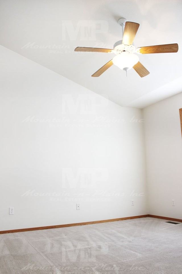 2357 Forsythia Ct - Photo 6 of 15