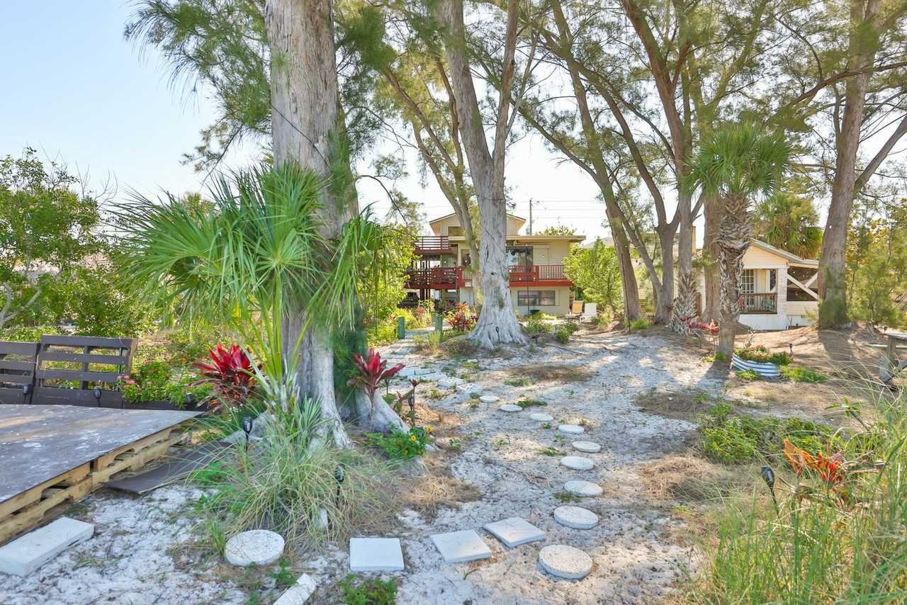 10220 Gulf Blvd #1 - Photo 2 of 41