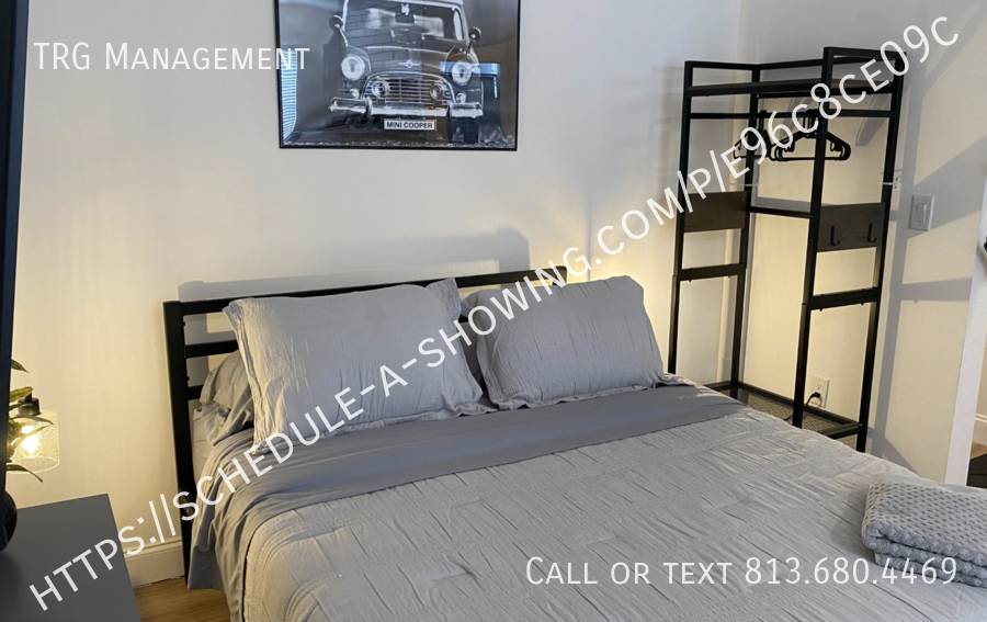 911 E 23rd Ave #9 - Photo 2 of 15