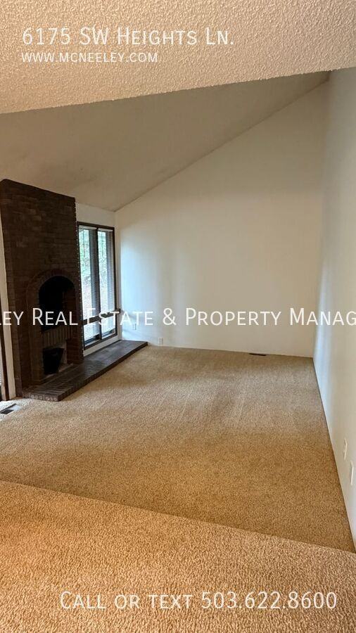 6175 Sw Heights Ln - Photo 3 of 18