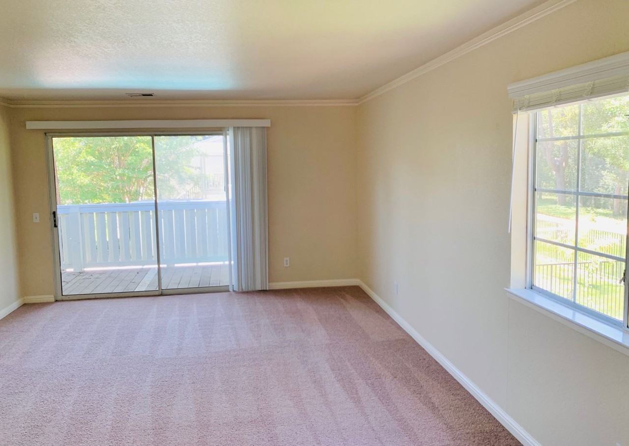 156 Tuscany Pl - Photo 6 of 6