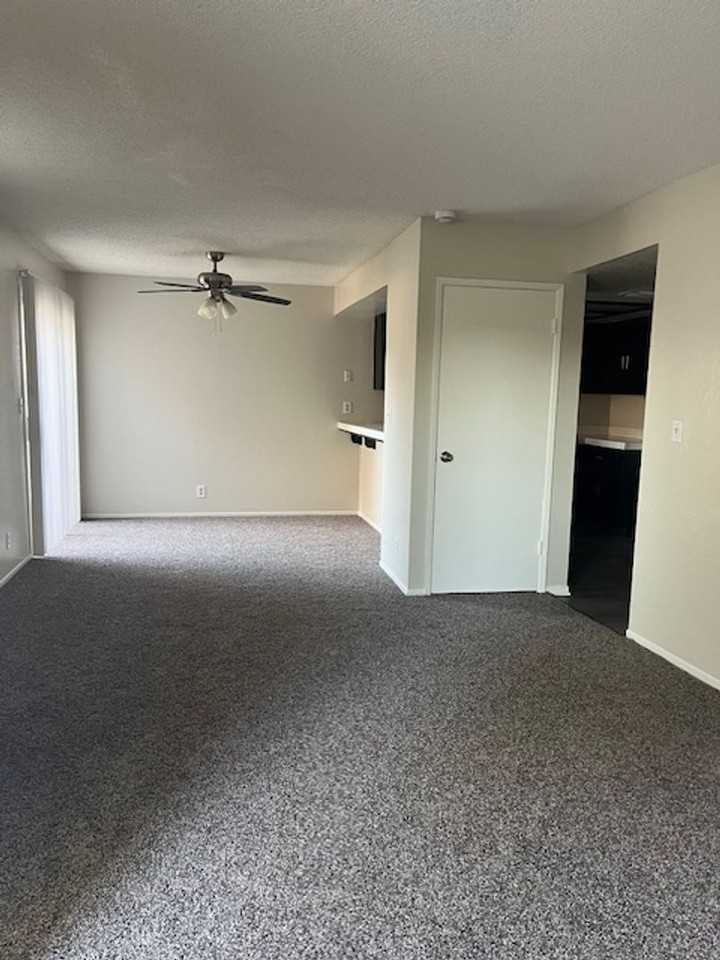 2600 Chandler Ct - Photo 4 of 22