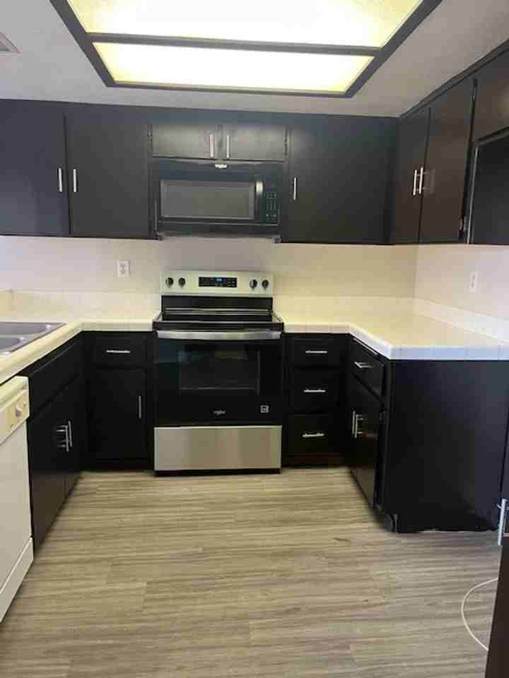 2600 Chandler Ct - Photo 6 of 22