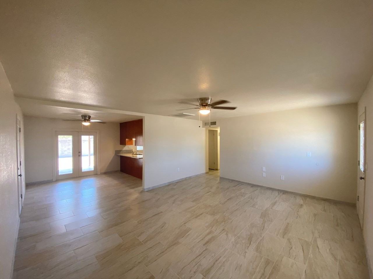 1934 Miami Ave - Photo 2 of 15