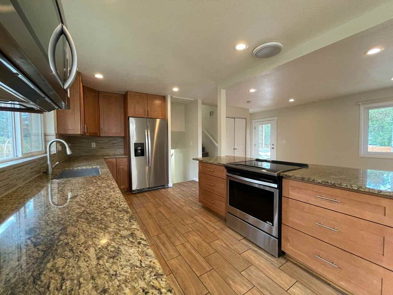 4272 Graham Ct - Photo 5 of 21