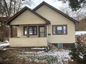 635 Se Side St - Photo 1 of 1