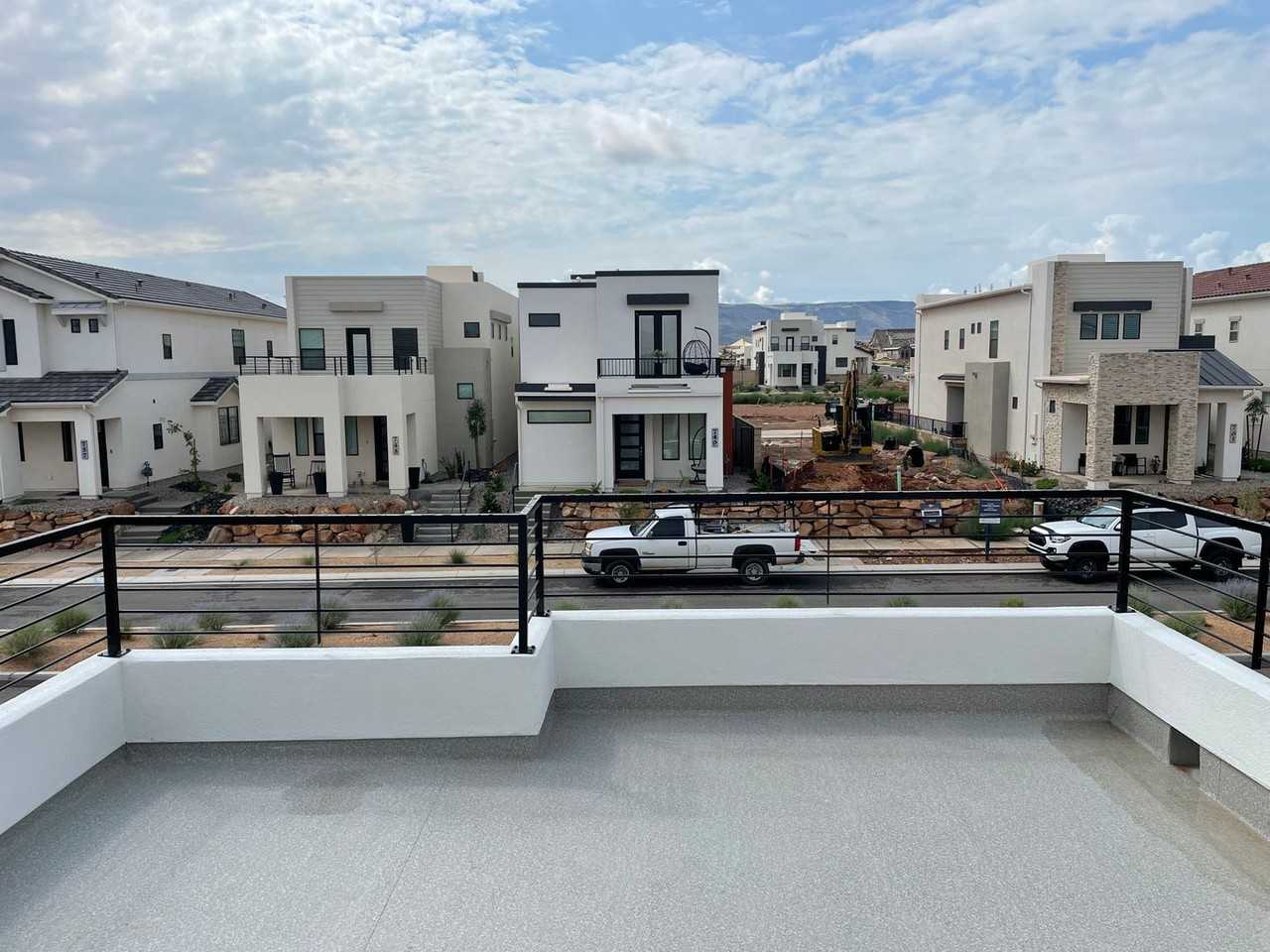 750 W Scarlet Hill Dr - Photo 4 of 36