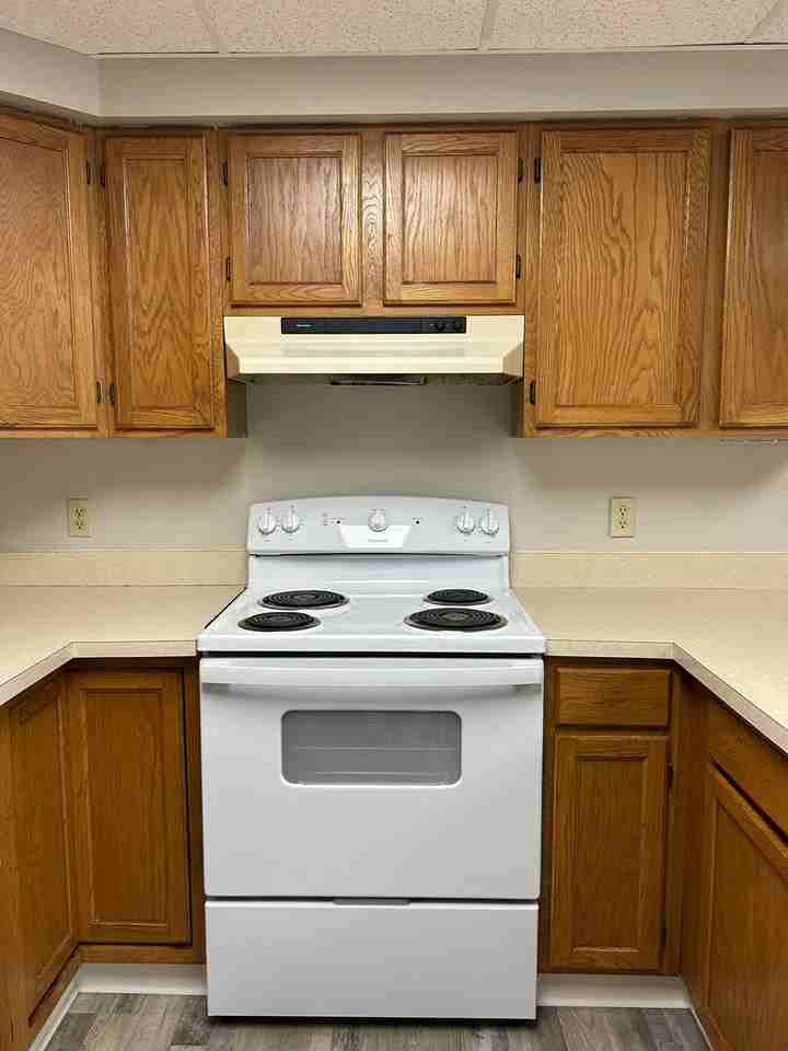 153 W Seneca St #1 - Photo 2 of 28