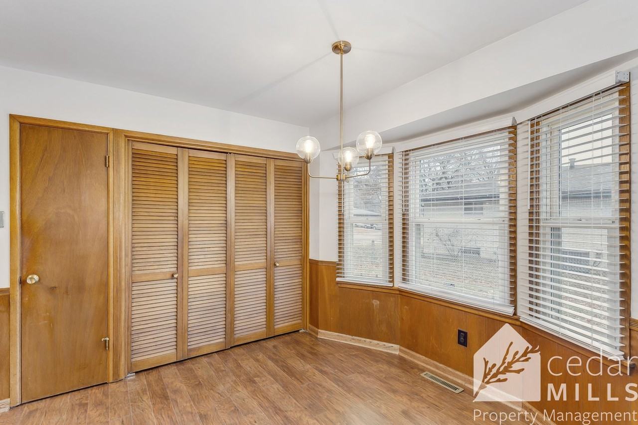 6815 E Zimmerly St - Photo 6 of 16