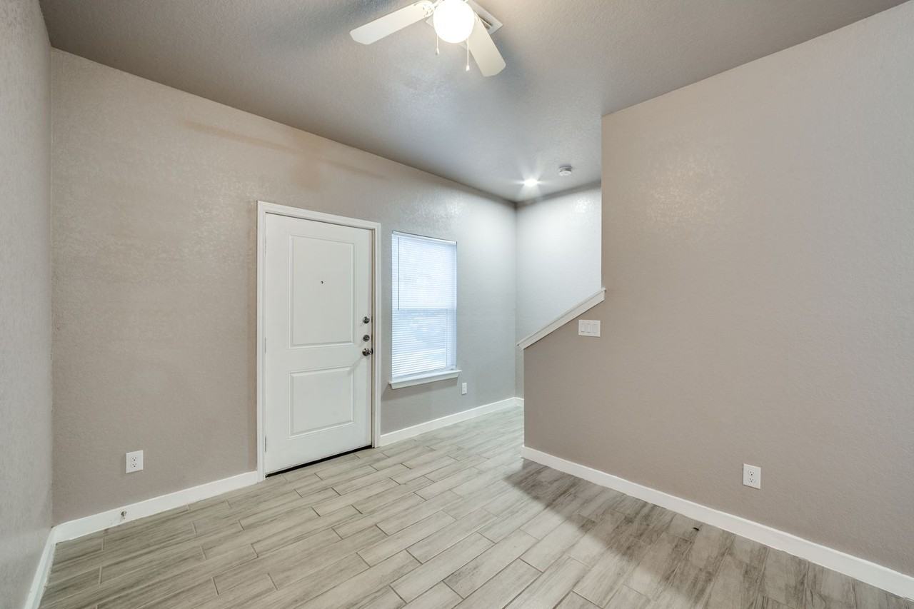 234 Gould St #102 - Photo 3 of 25