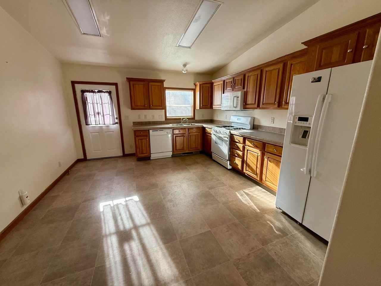 2612 Stage Coach Dr - Photo 5 of 6