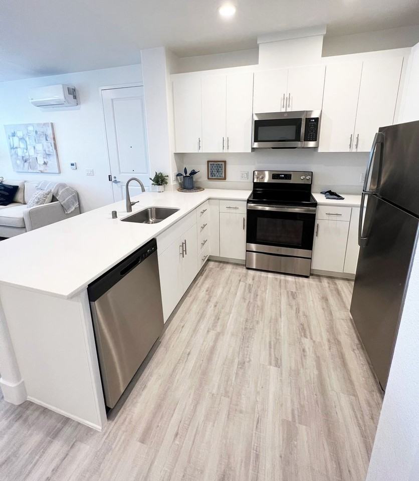 The Apartments at Santana Ranch - Photo 5 of 20