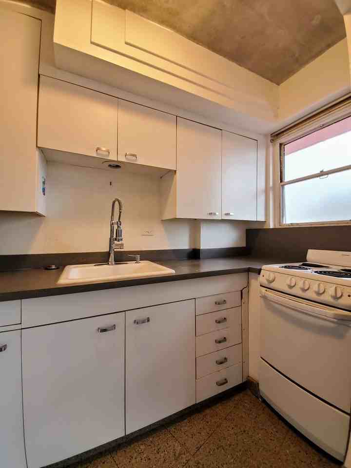 2118 Kuhio Ave #603 - Photo 5 of 17