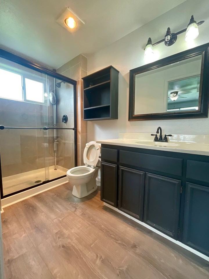 10002 Beth Ct Se - Photo 4 of 14