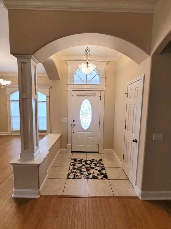 103 Parkview Ln - Photo 3 of 50