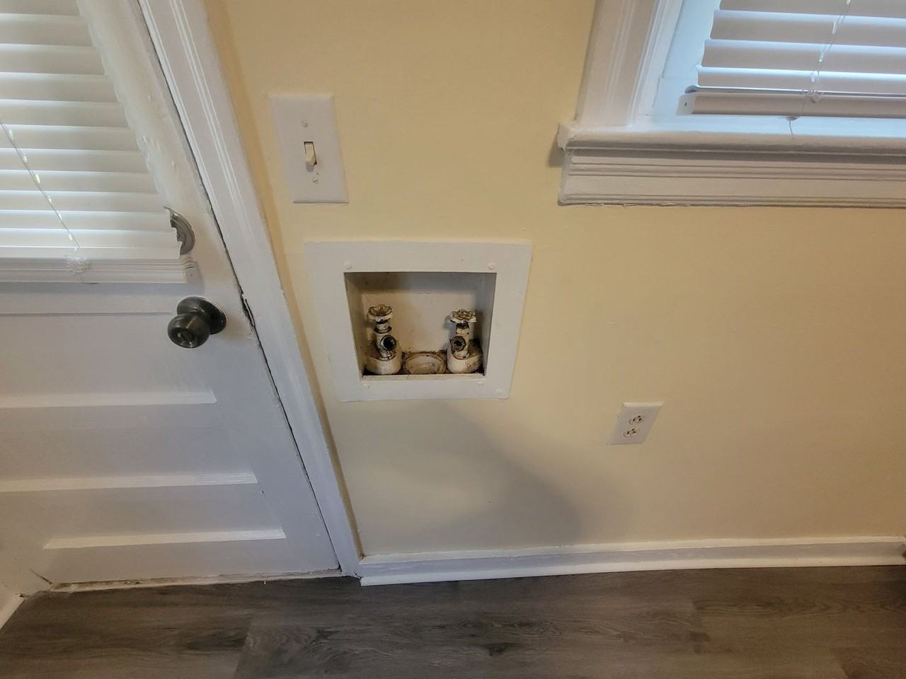 1223 Radiance Dr - Photo 7 of 16