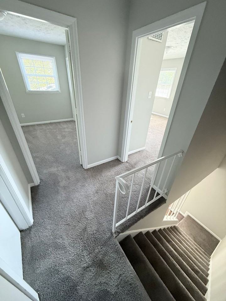 246 Medlock Rd - Photo 5 of 14