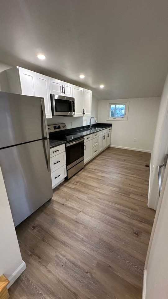 20 S 4th St - Photo 3 of 22